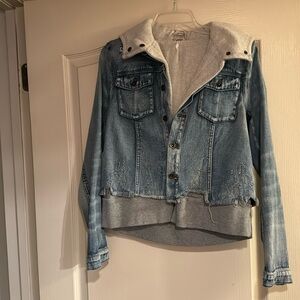 Free people Jean jacket size Small
